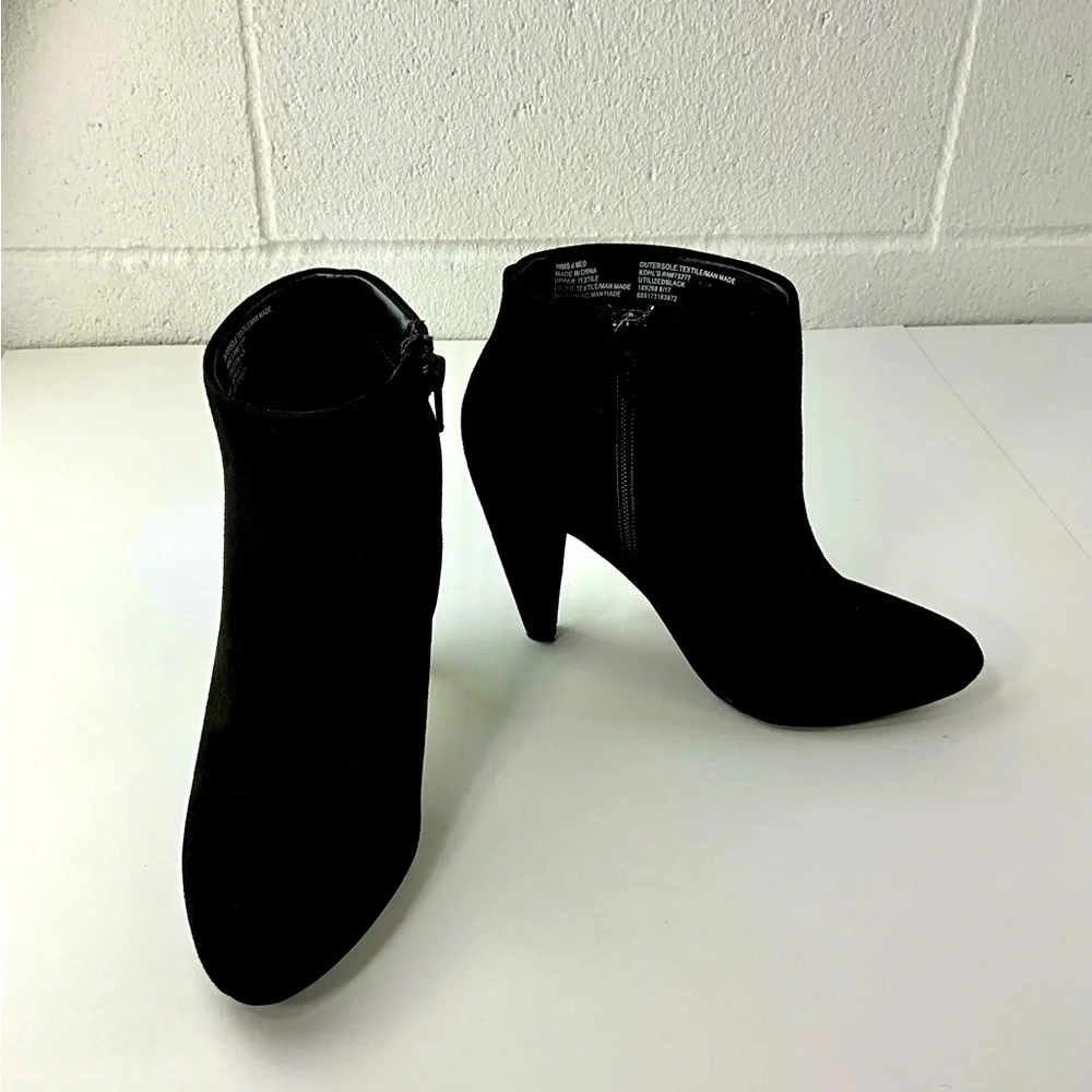 APT. 9 Black Bootie heel Size‎ 6M